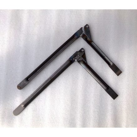 Hátsó sárvédő tartó szett, 2 darab, ČZ 125/150 C